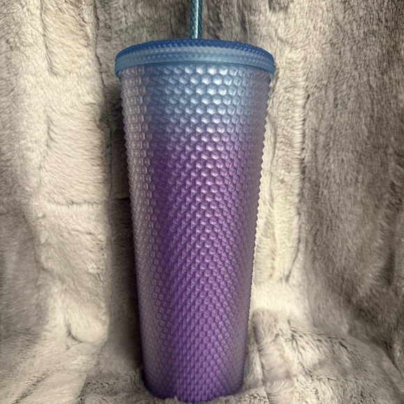 *BRAND NEW* Starbucks Ombré Blue/Purple Studded TUMBLER (24 oz) - Picture 4 of 8